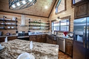 Broken Bow Cabins Cozy Bear Den