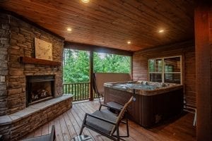 Broken Bow Cabins Cozy Bear Den