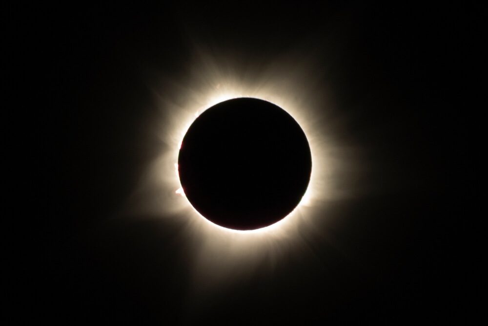 Watch the 2024 Total Solar Eclipse in Broken Bow / Hochatown